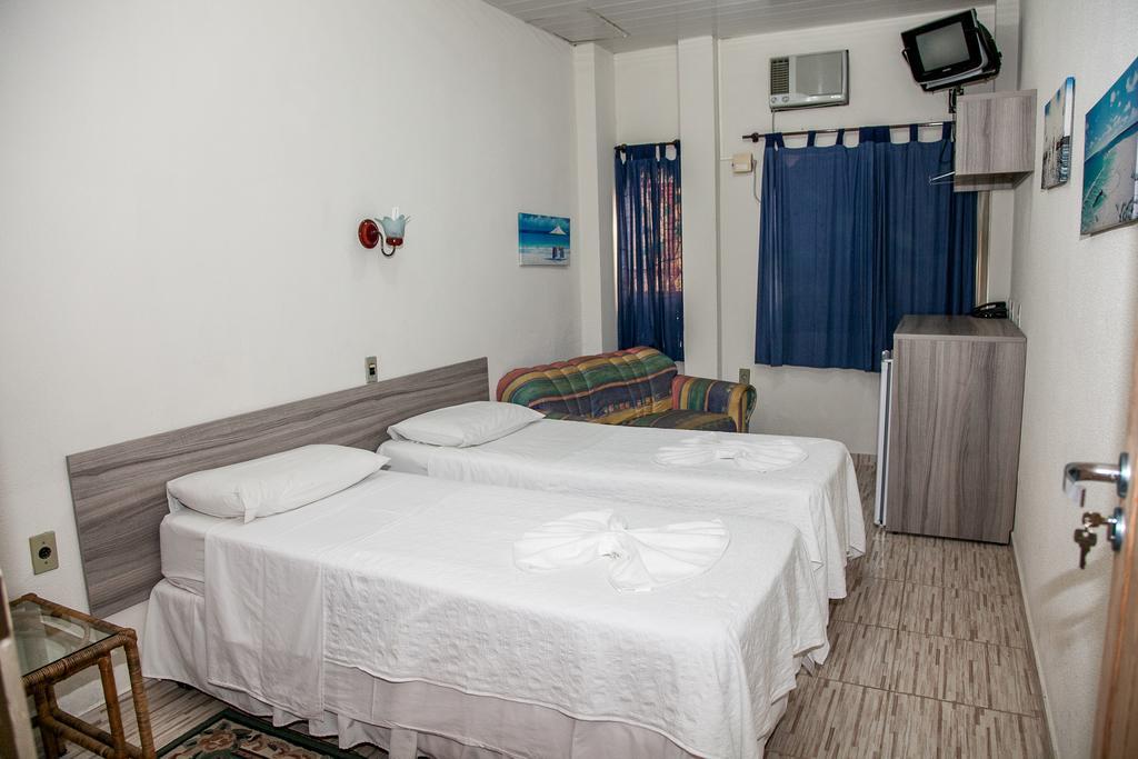 Residencial Ilha Dourada Hotell Governador Celso Ramos Rum bild